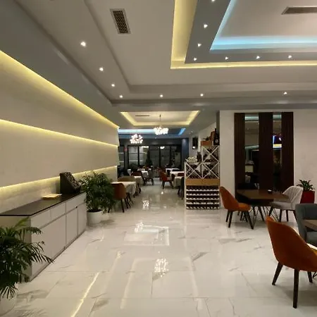 Hotel Universi Bajram Curri