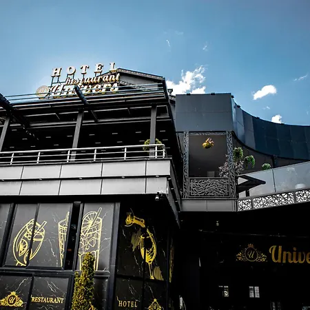 Hotel Universi