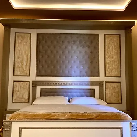 Hotel Univers Bajram Curri