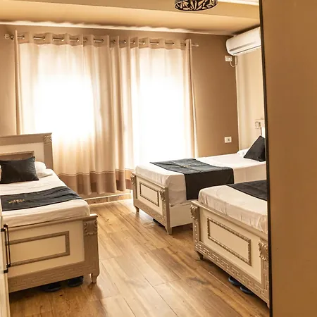 Hotel Universi Bajram Curri