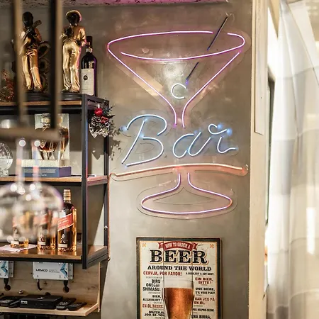 Universi * Bajram Curri