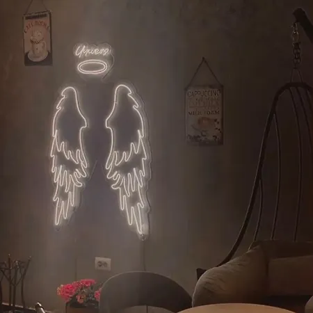 Universi Ξενοδοχείο Bajram Curri