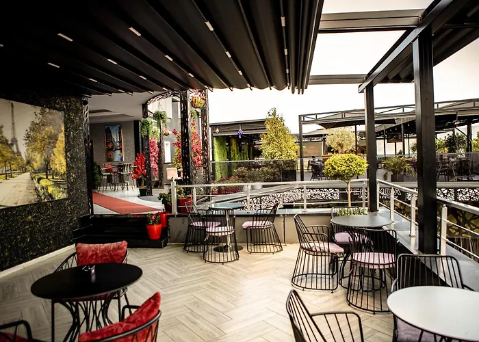 Hotel Universi Bajram Curri