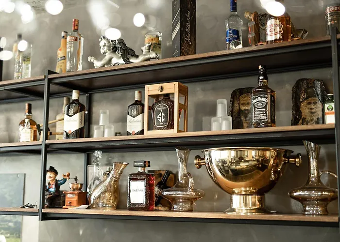 Universi * Bajram Curri