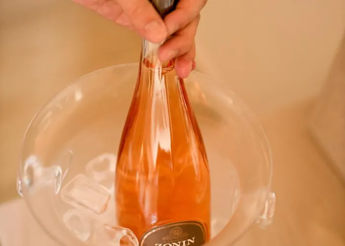 Universi Hotel Bajram Curri