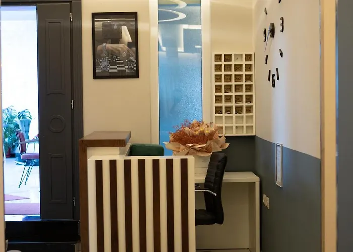 Universi * Bajram Curri