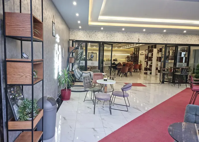 Universi Bajram Curri